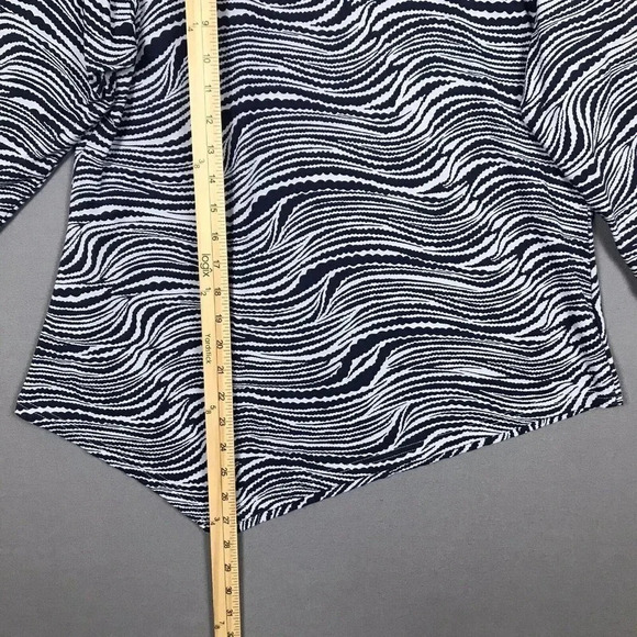 Lulu B 3/4 Sleeve Tunic Top Size Medium M UPF 50+ Nylon Stretch Navy Blue Gray - Picture 12 of 14